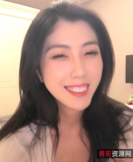 卡哇伊主播cccllll首秀1V2G精彩表现,百度云下载,不容错过!