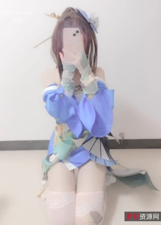 独特反差小妹子小灵酱，13v3.8g视频收藏量惊人