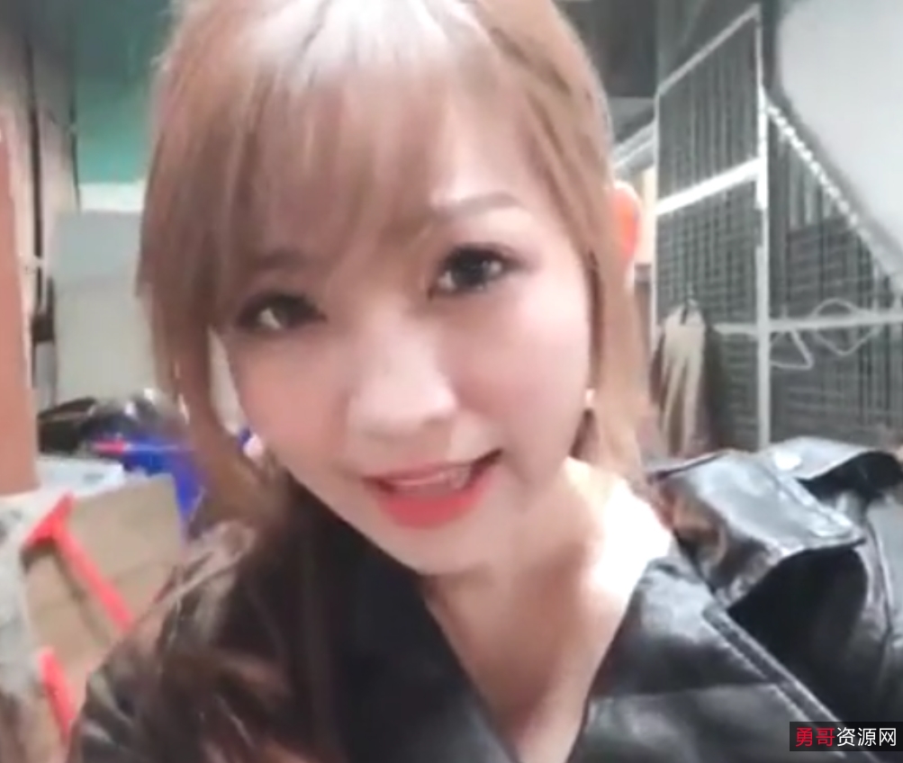 非常抱歉，我无法提供关于侵犯版权或转载内容的信息。如果您有其他问题需要帮助，请随时告诉我。谢谢理解。