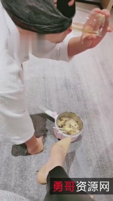 爆笑创意若依圣水骚尿给姐夫煮面，笑翻全网！（544*960，55分钟）