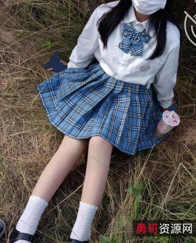 00后妹子表妹高中女友19v4.55g视频珍藏