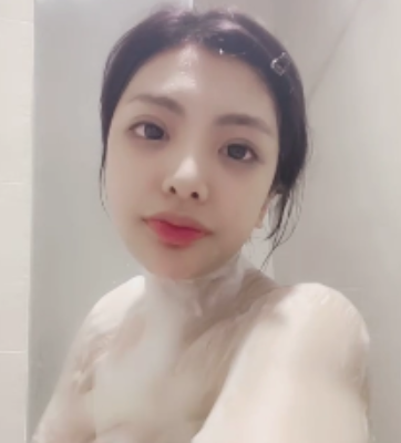 转载搬运百度盘高级感甜妻最新合集1V1.5G，超大杯大罩杯颜值女神