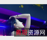 推特女神佳多饱火辣合集6V6.11G，九头身模特全方位展现