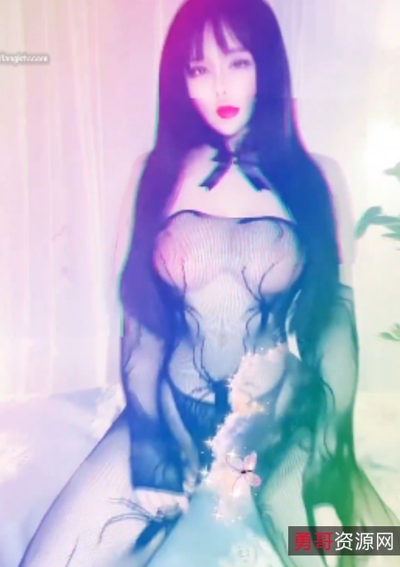 快手露露甜笑女神128部合集13.7G太嫩了