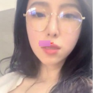 115风情万种眼镜姐给力佳作22部9.2G爆火