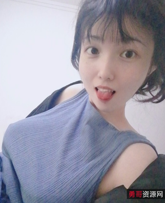 越南妹小E精彩LOL合集视频，11.45G超值收藏，放飞自我乐趣无穷