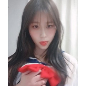 推特月野兔38部露脸视频合集1.39G青涩表现