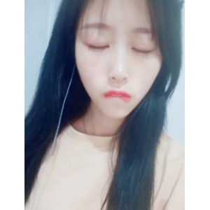 推特月野兔38部露脸视频合集1.39G青涩表现