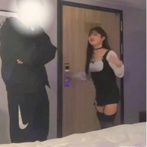 Blondelashes19伪娘直男事件56V16G劲爆收录