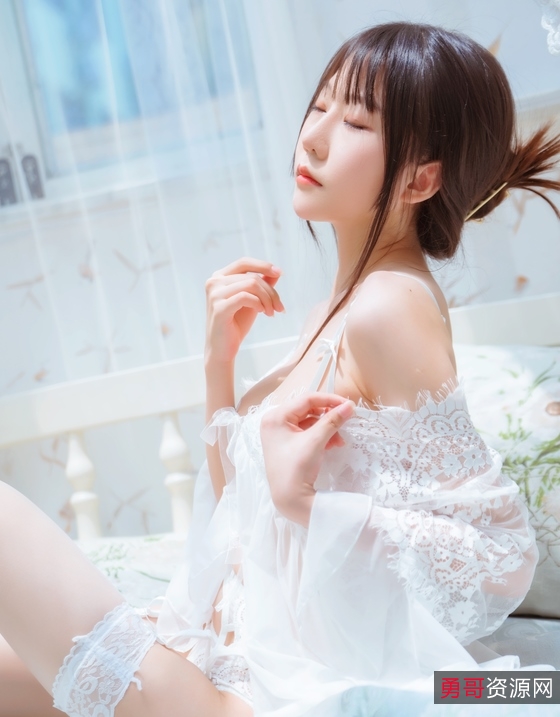 喵露露pikcos合集67.3G53部太丰满