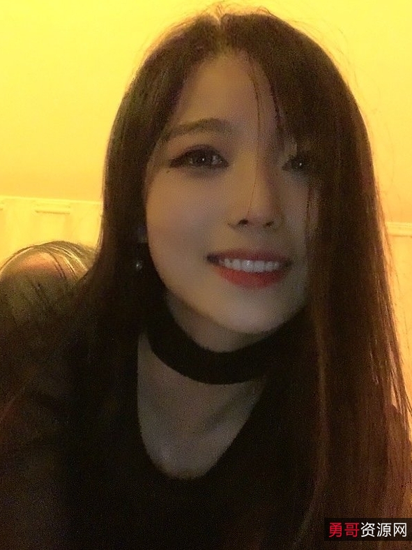 微博六花私密视频137部3.66G汁水横流