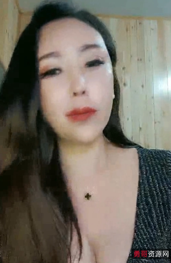 蜜桃御姐28部热舞合集15.3G推特展示太顶了