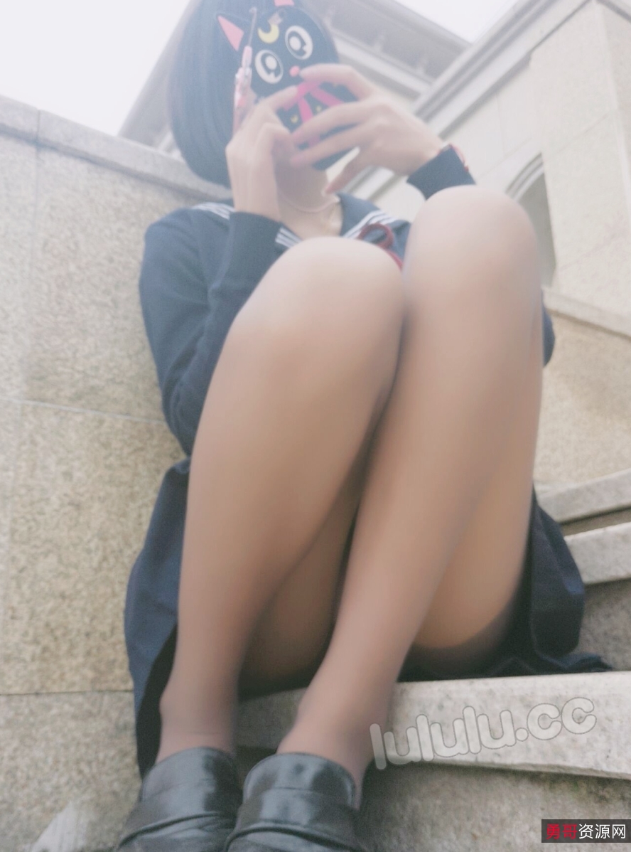 推特稚气少女作品合集23套2.8G太顶了