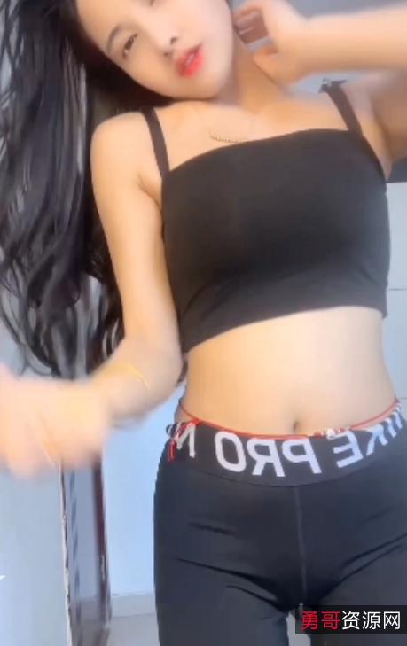 快手小岚岚蜜桃热舞12V986MB太润了