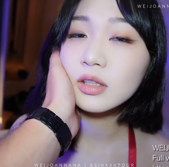 推特Weijoannana办公室系列17部1GB绝赞反差