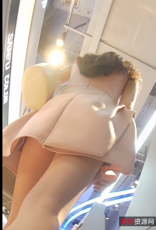 D·D粉裙学生妹白内精选194部1.8G绝美珍藏