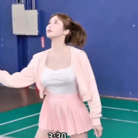 合集10部体育馆互动自行打包15.3G隐秘拍摄