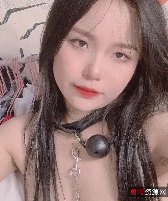 周周乖崽定制私拍快手合集2.27g珍藏版