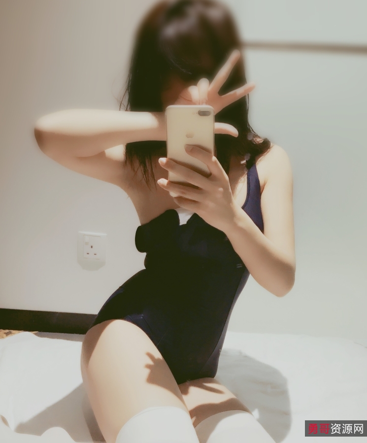 超火辣YeYe液液酱微博41套合集5.73G补