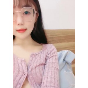 火箭眼镜反差婊推特合集118部47G爆辣辣